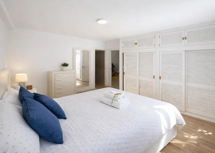 Con Vistas A Iglesia Historica Centro 6 Huespedes Apartamento Córdoba